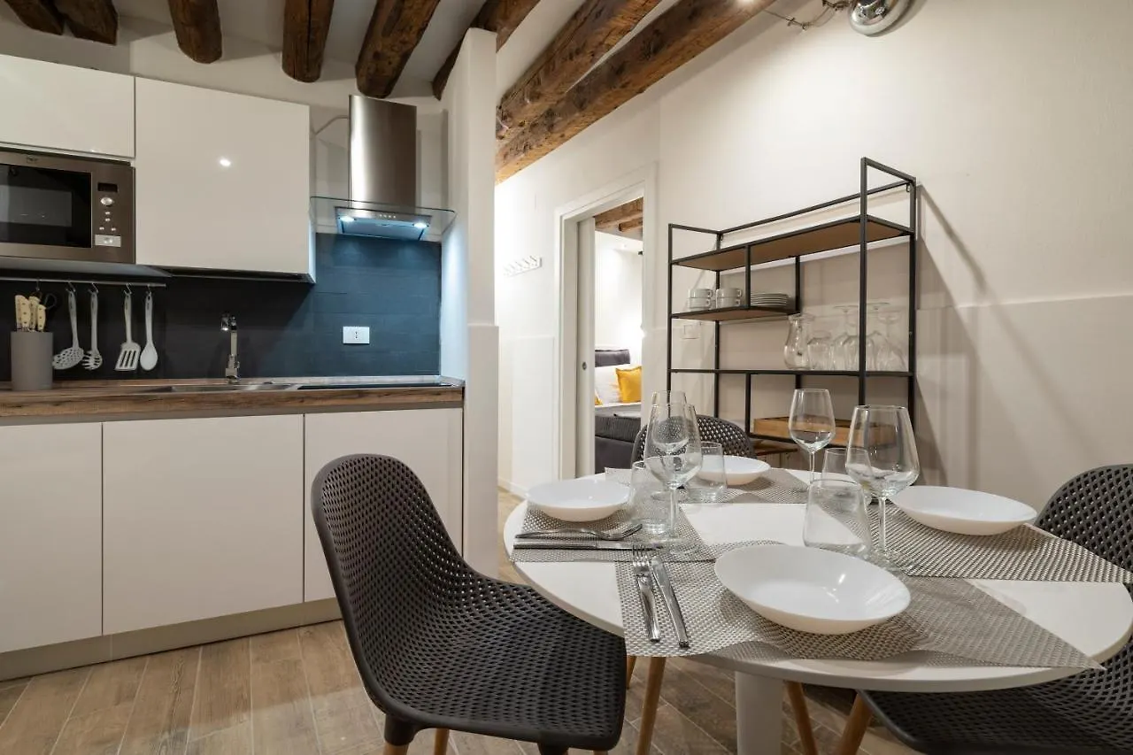 Apartment Ferienwohnung San Marco Pied-A-Terre - Accademia By Wonderful Italy Venedig Italien
