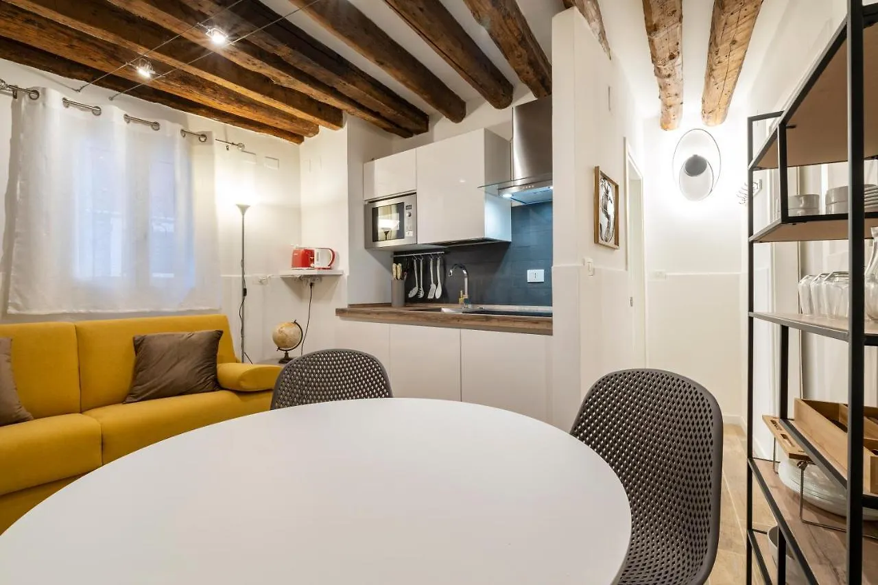 Ferienwohnung San Marco Pied-A-Terre - Accademia By Wonderful Italy Venedig Apartment