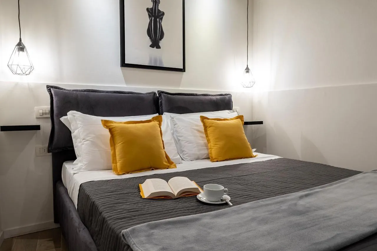San Marco Pied-A-Terre - Accademia By Wonderful Italy Apartment Venice