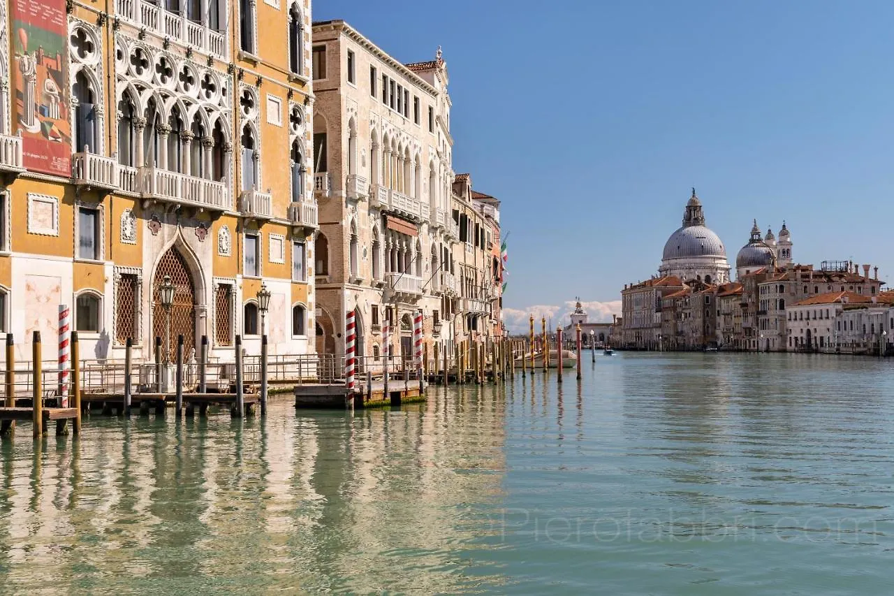 San Marco Pied-A-Terre - Accademia By Wonderful Italy Apartment Venice Italy